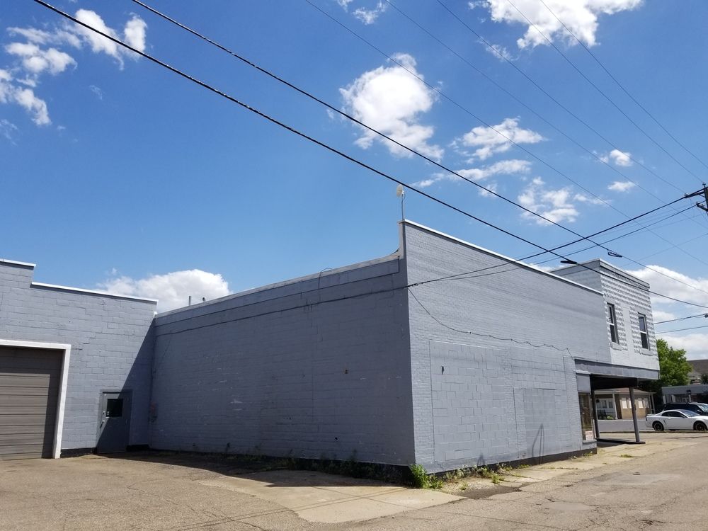 145 1st Dr NE, New Philadelphia, OH 44663